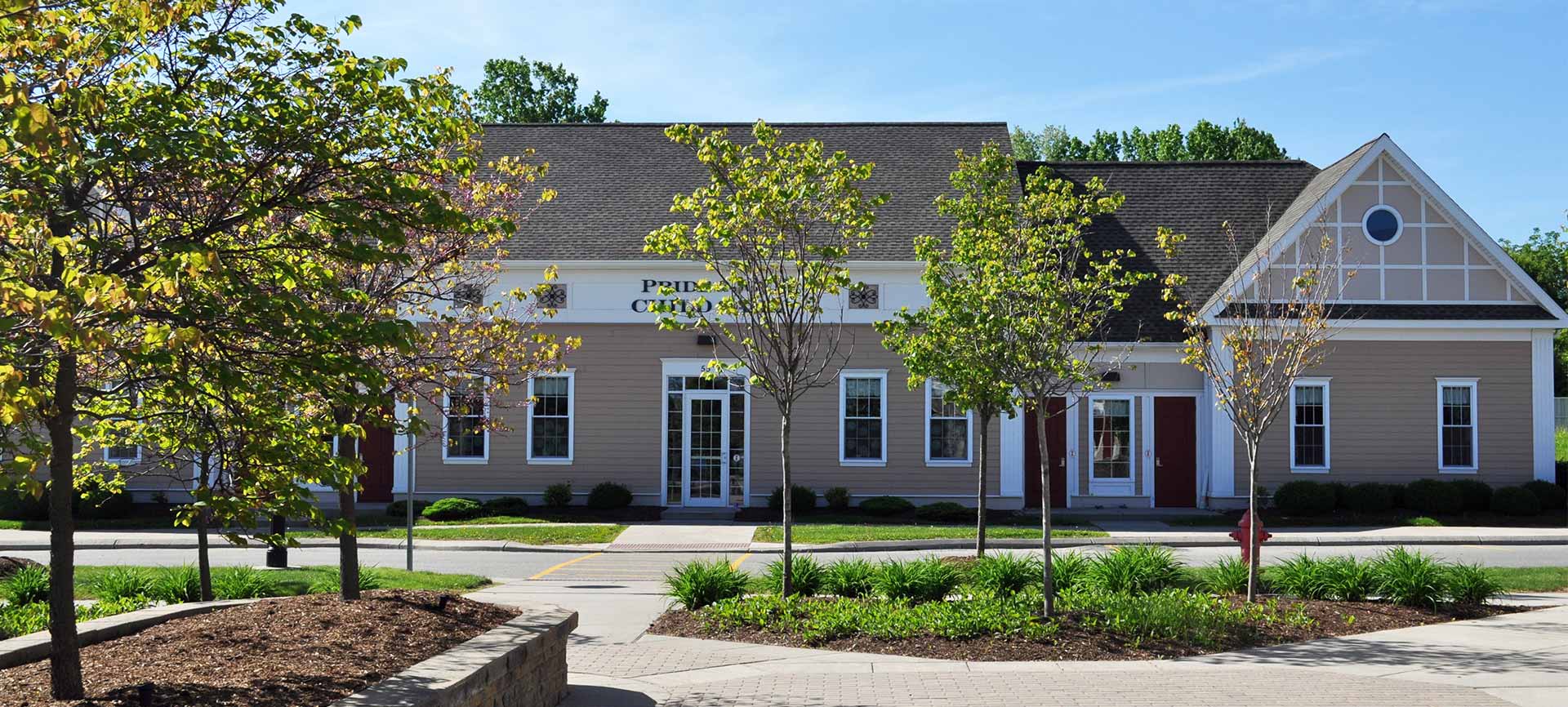 Erie Station West Henrietta, an attractive and timeless mix of retail and office space